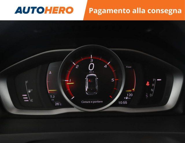 VOLVO V60 Cross Country D3 Geartronic Business Plus