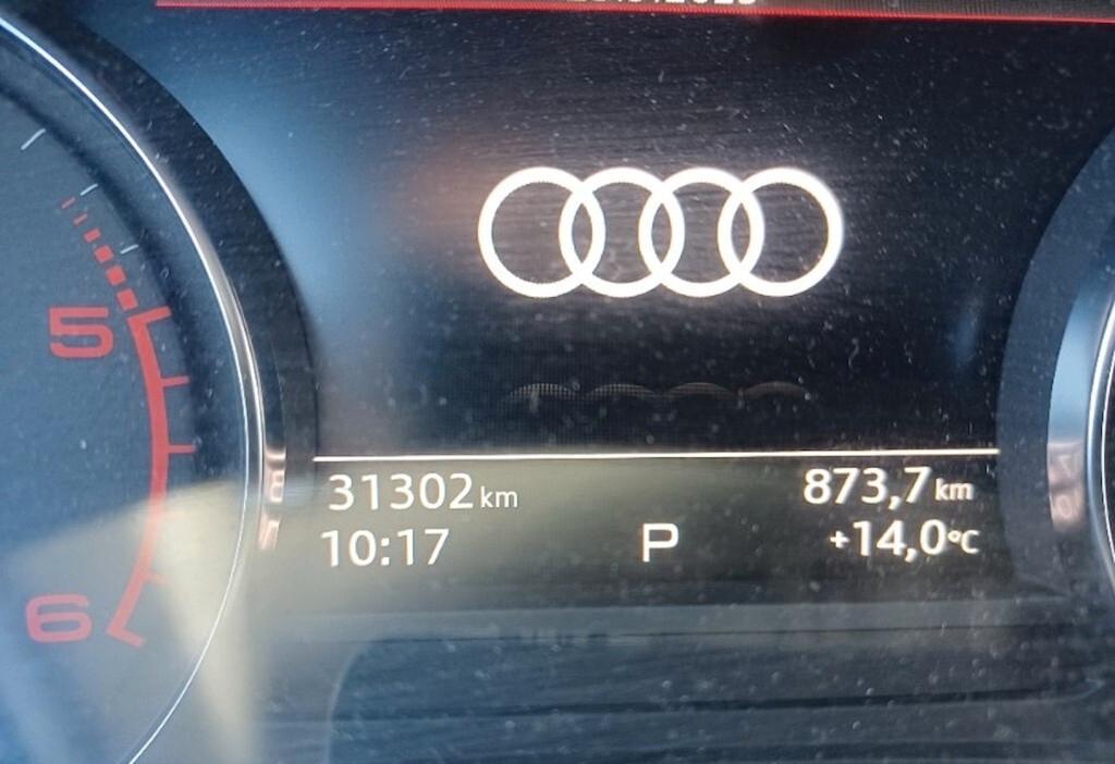 Audi Q5 35 TDI S tronic Business