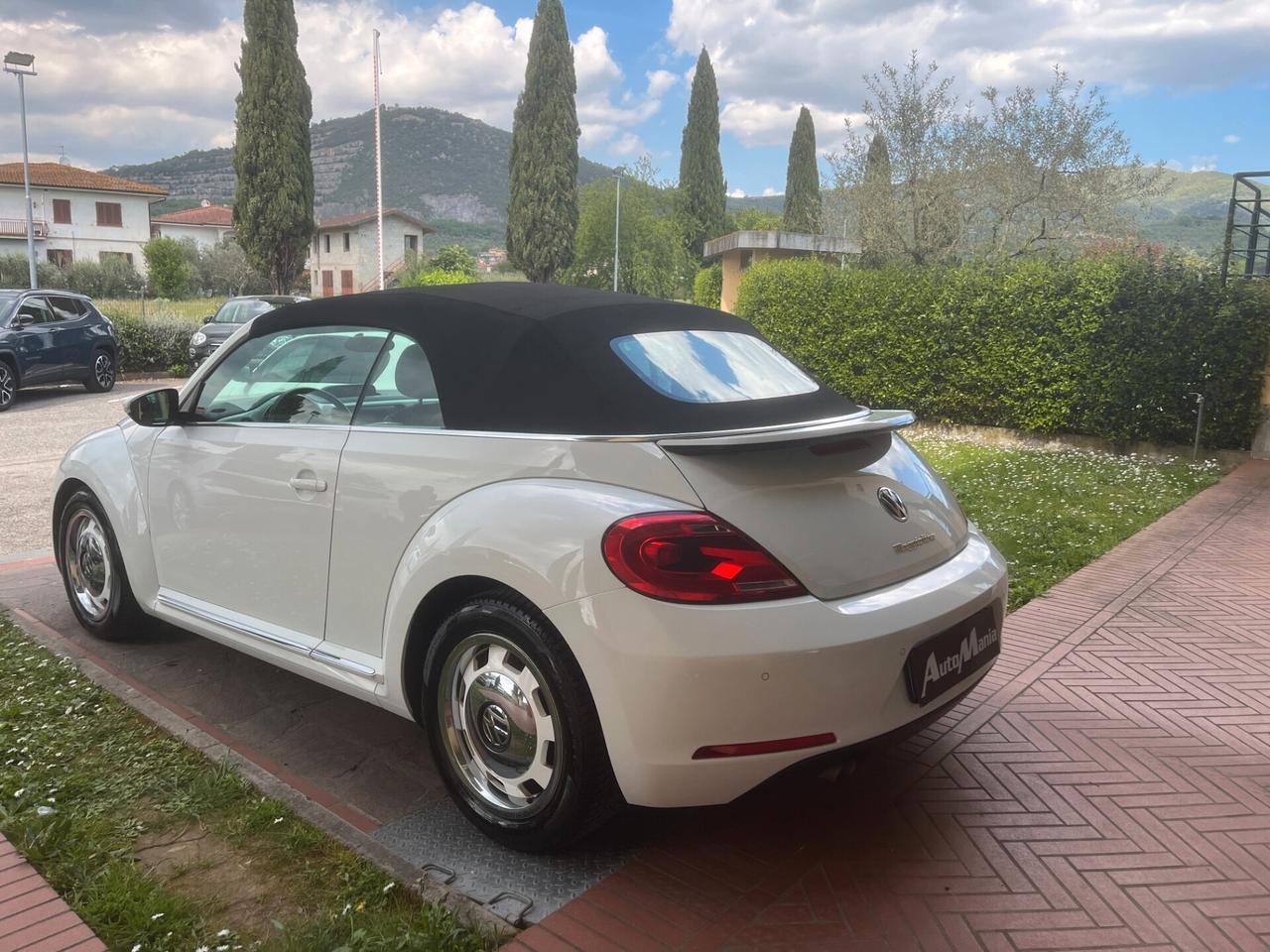 Volkswagen Maggiolino Cabrio 2.0 TDI Design BlueMotion Technology