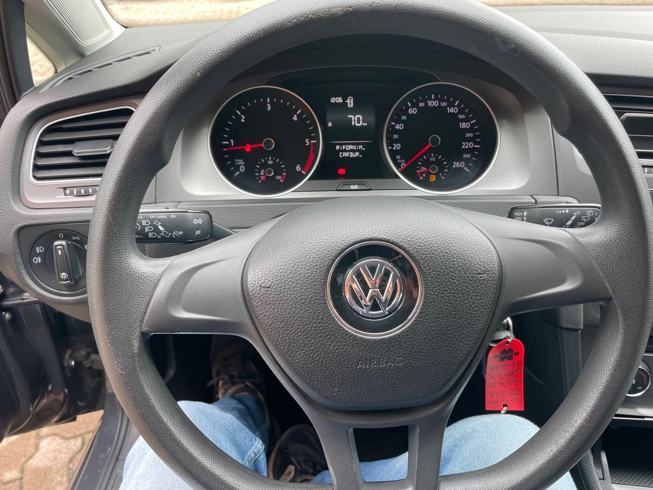 Volkswagen Golf 1.6 TDI 90 CV 5p. Trendline Neopatentati