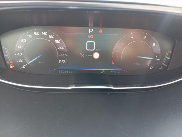 PEUGEOT 3008 *PROMO* BlueHDi 130 S&S Allure