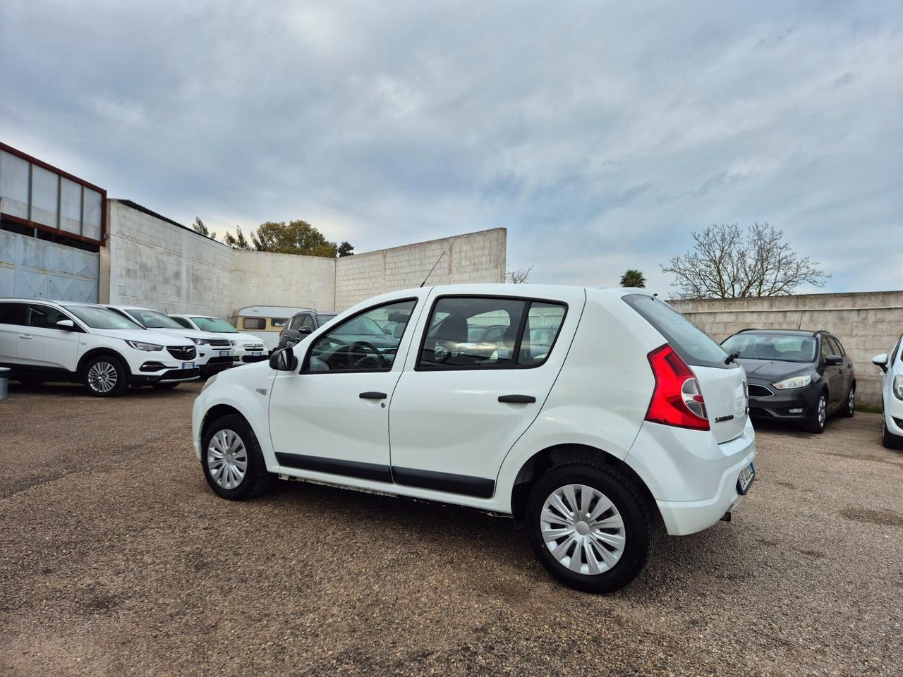 Dacia Sandero 1.2 16V Ambiance