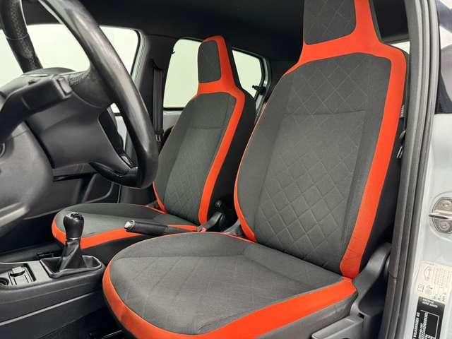 Volkswagen up! CROSS 1.0 Benzina 75CV Neopatentati Only Promo