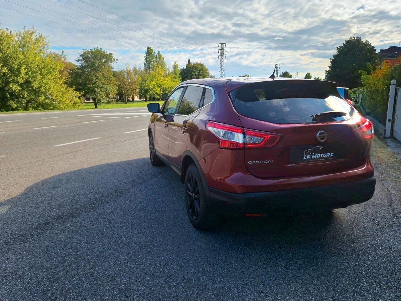 Nissan Qashqai 1.2 DIG-T Visia