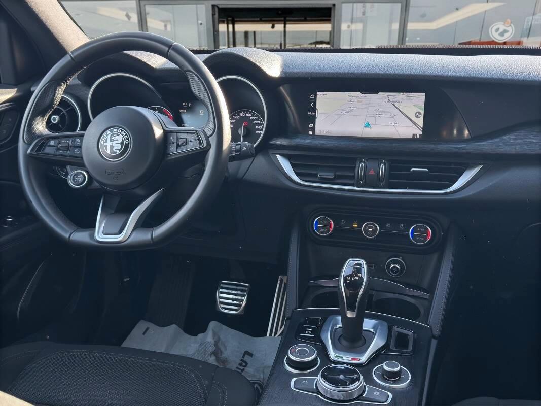 Alfa Romeo Stelvio 2.2 t Business rwd 160cv auto Con NAVIGATORE