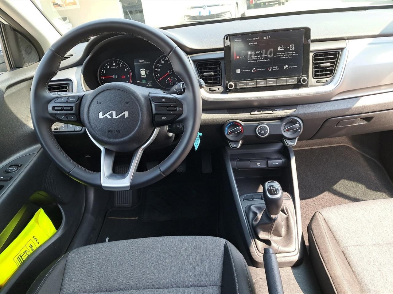 Kia Stonic 1.0 t-gdi mhev urban 100cv mt