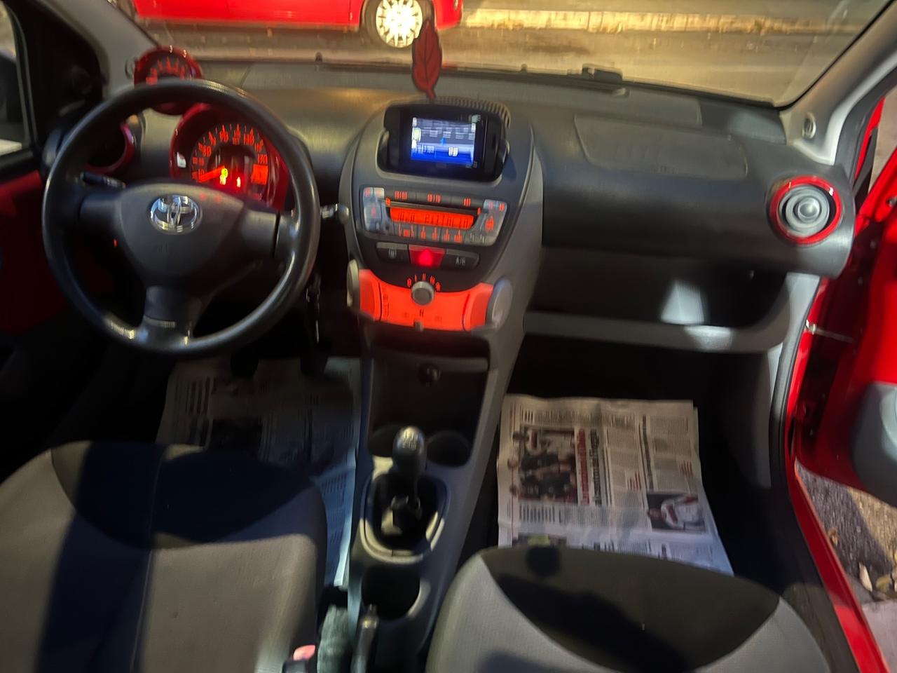 Toyota Aygo 1.0 12V VVT-i 5 porte