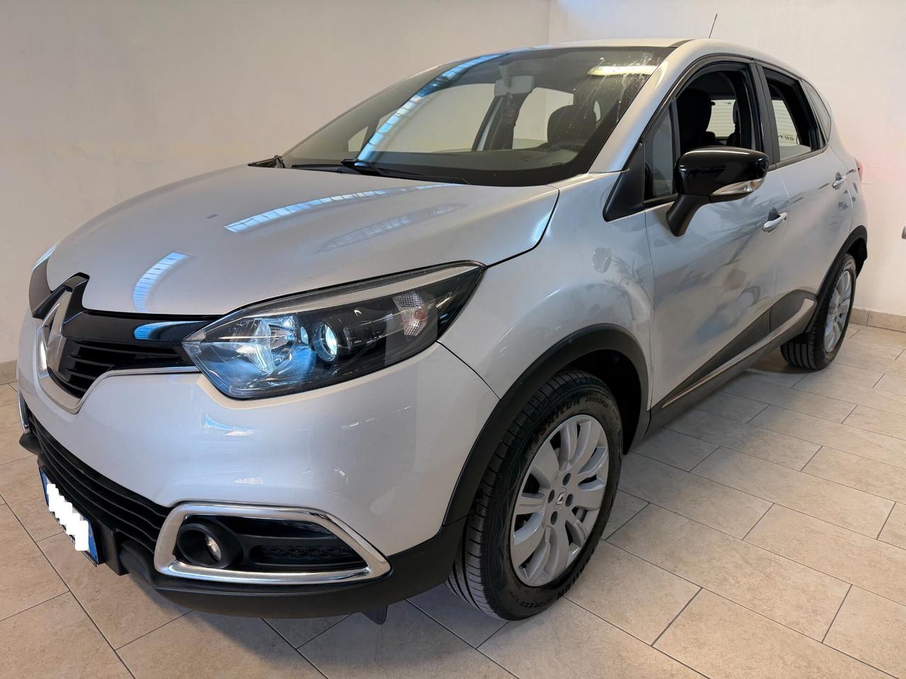 Renault Captur 1.5 90 CV FULL OP DISTRIB TAGLIAND NEOPATENTATI