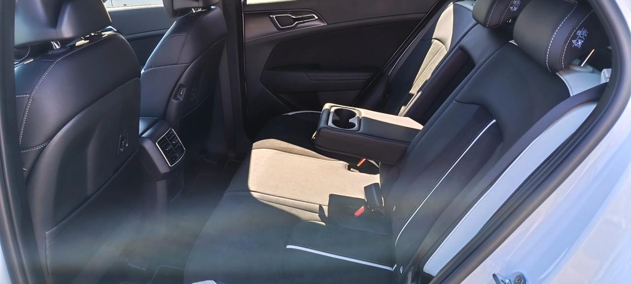 Kia Sportage 1.6 TGDi HEV AT GT-line