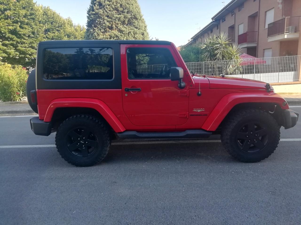Jeep Wrangler 2.8 CRD DPF Sahara Auto