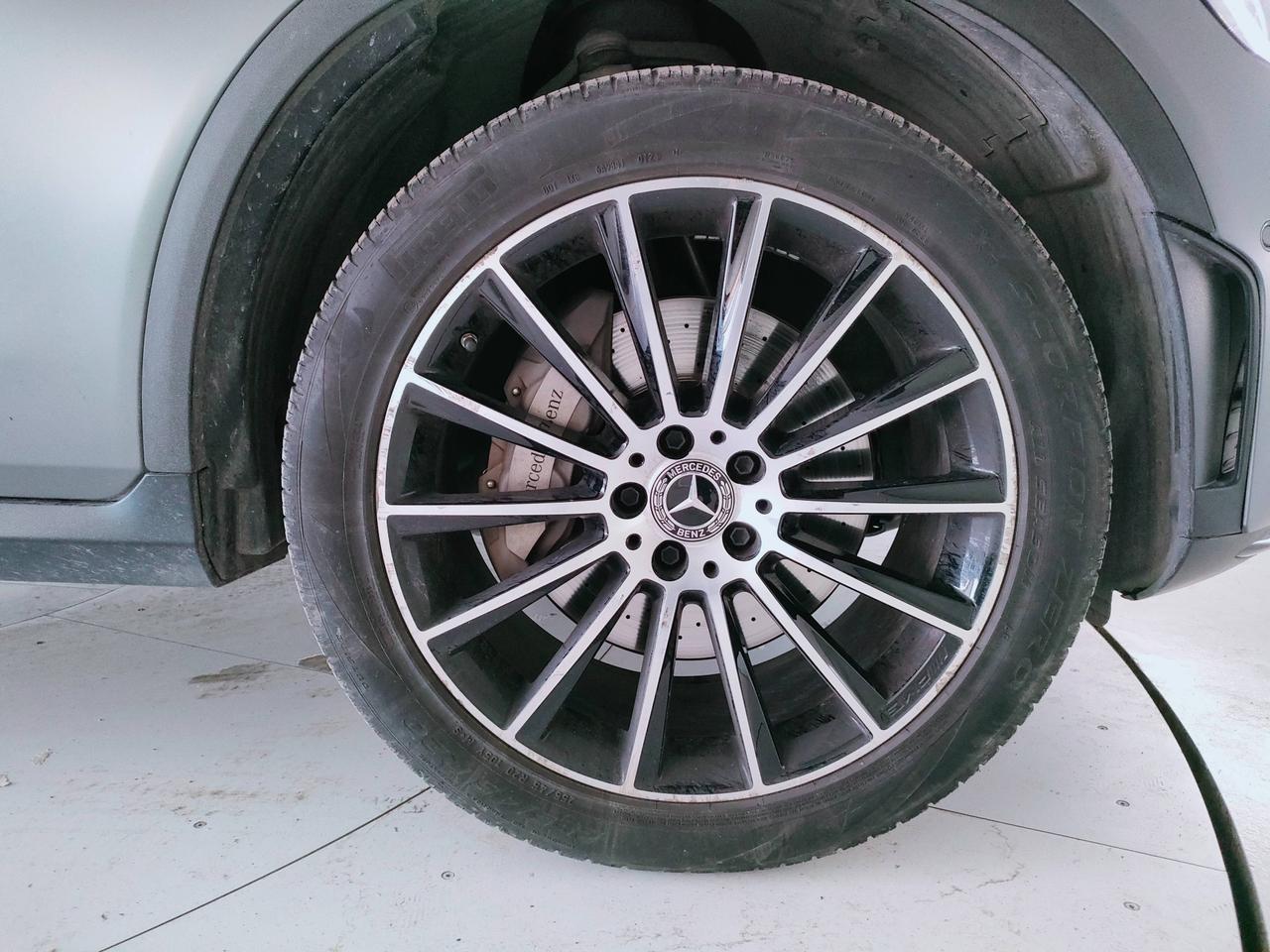 Mercedes-Benz GLC Coupe - C253 2019 - GLC Coupe 220 d Premium 4matic auto