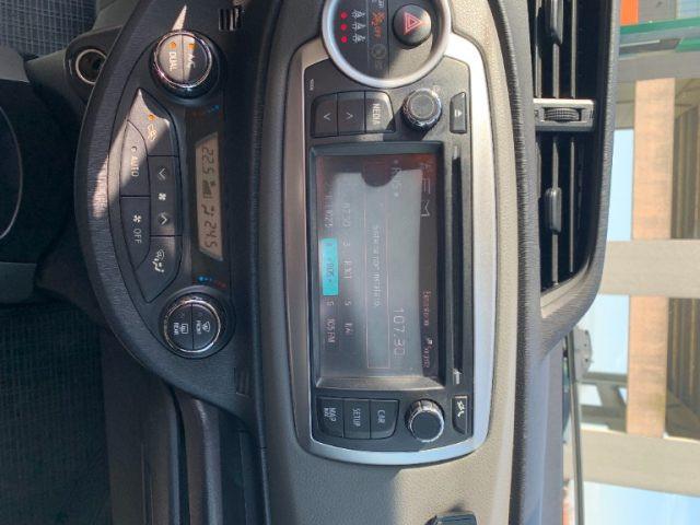 TOYOTA Yaris 1.0 5 porte Lounge