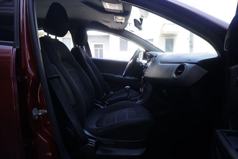 FIAT Bravo FIAT Bravo 1.6 MJT 105 CV DPF Active 77KW ANNO 2011