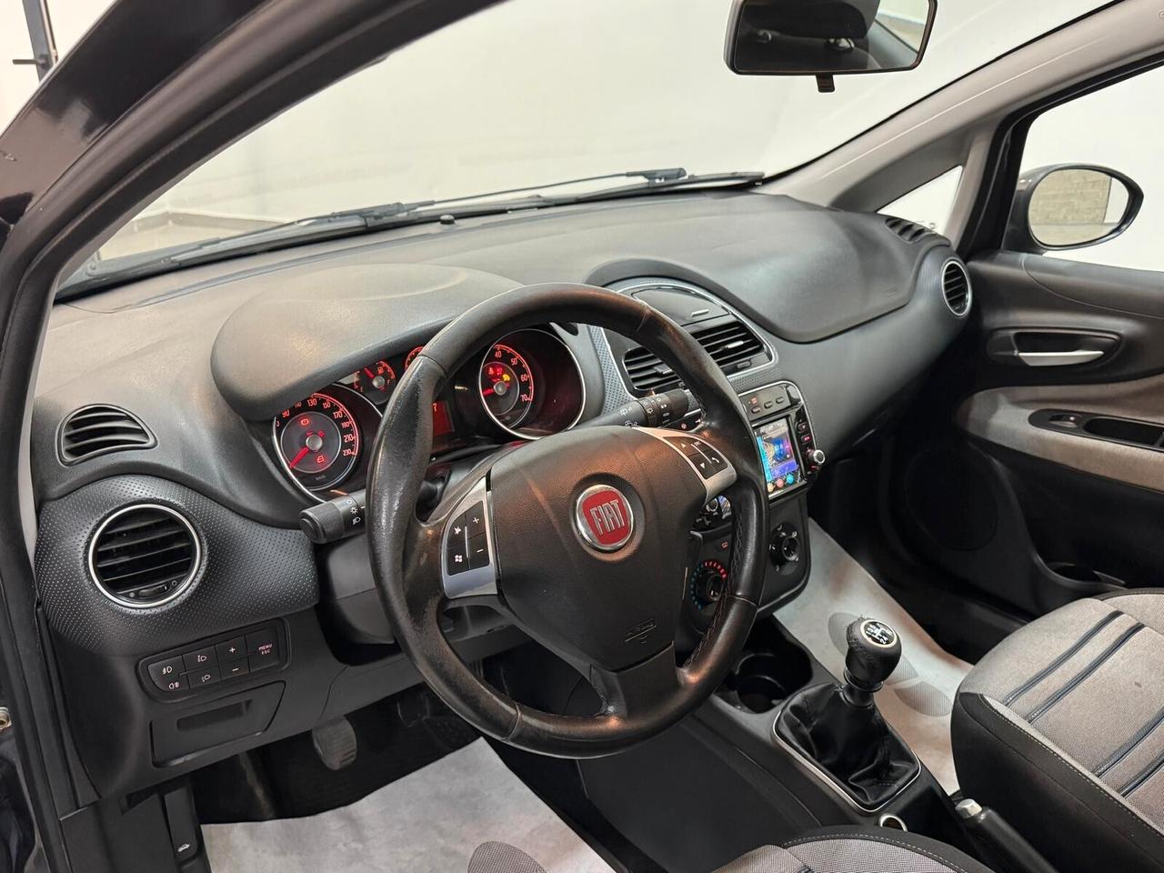 Fiat Punto Evo Punto Evo RETRO CAMERA,NAVI, BLUETH