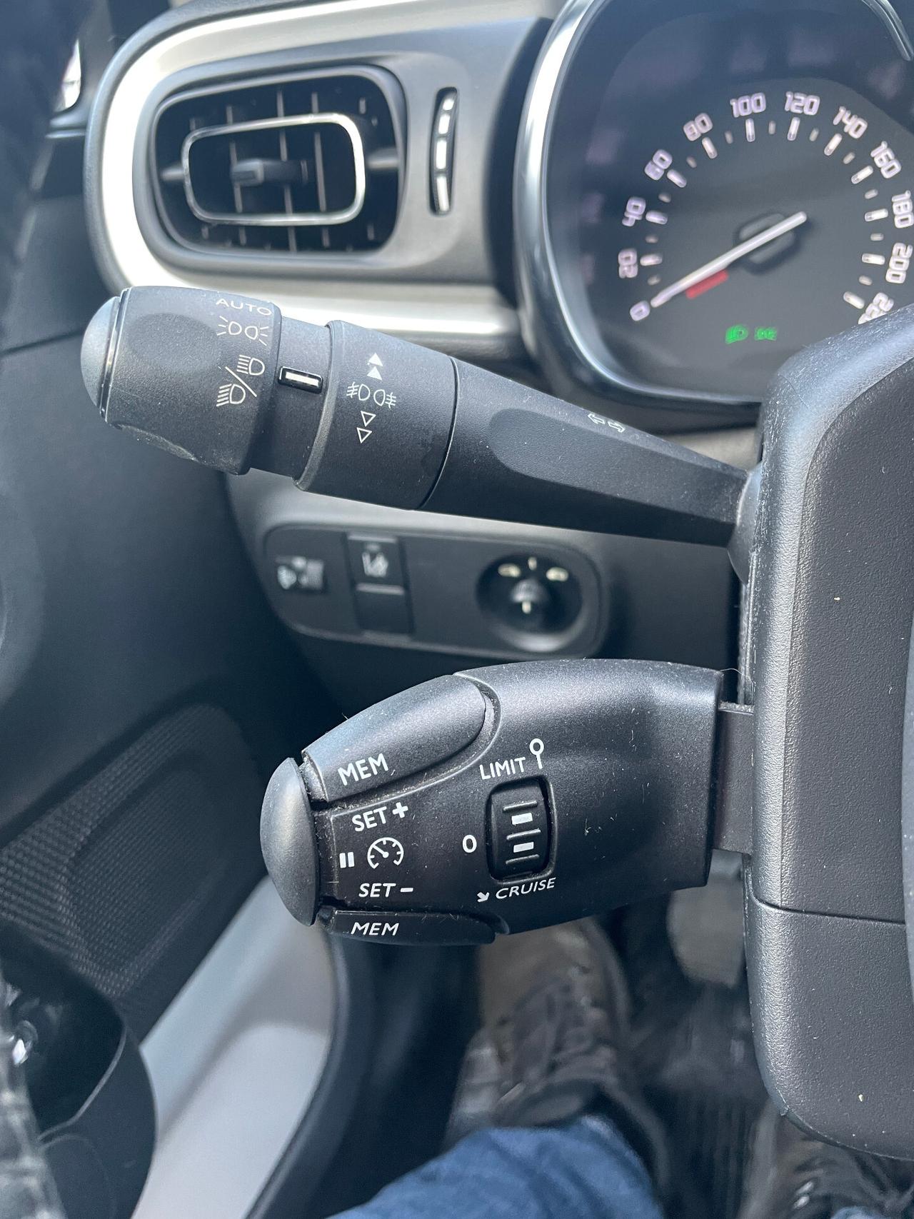 Citroen C3 1.5 BlueHDi 100CV Shine-NAVIGATORE-RETROCAMERA