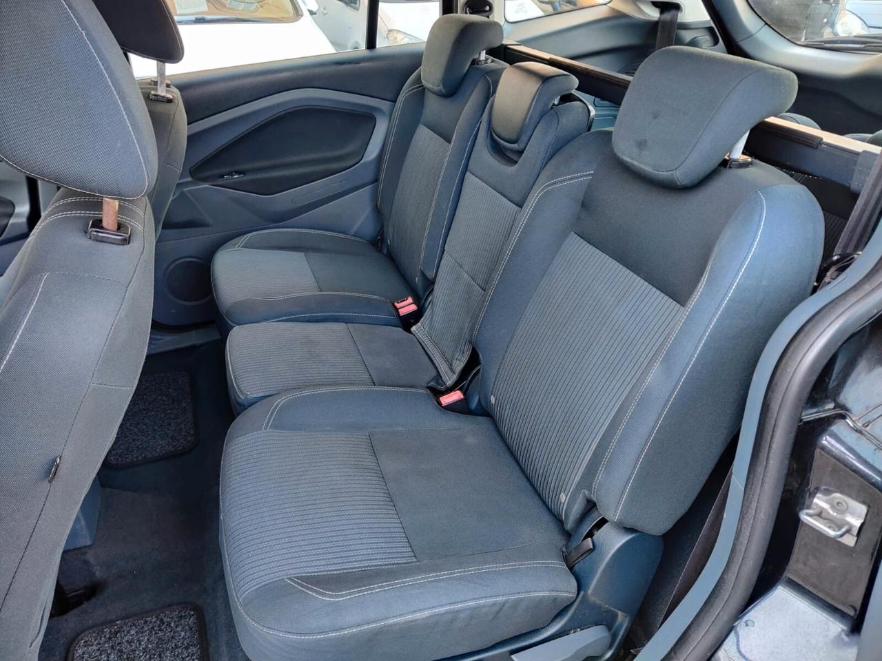 Ford C-Max 1.6 TDCi 7 posti