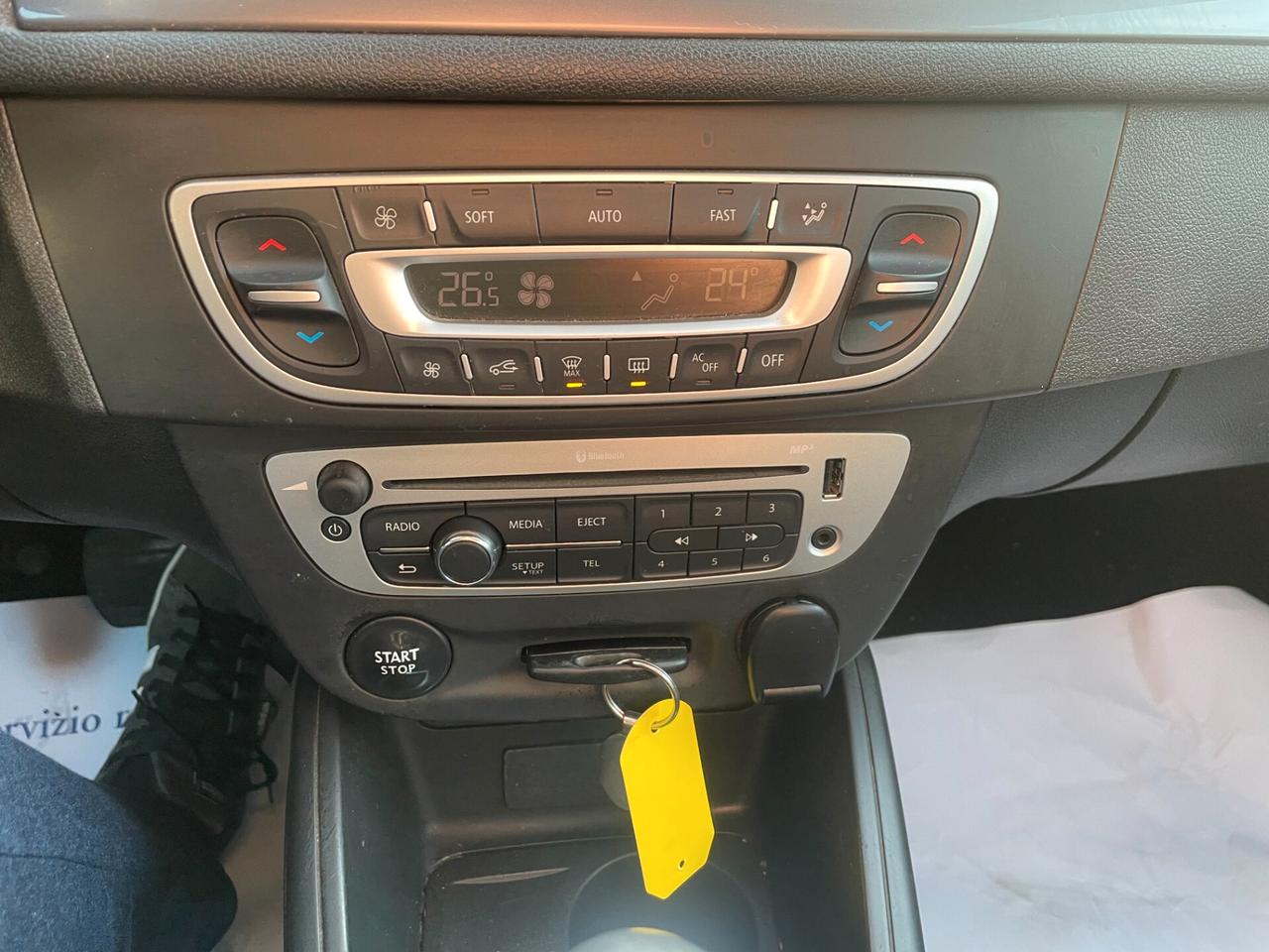 Renault Megane 1.5 dCi 110CV SporTour Limited DISTRIBUZIONE NUOVA