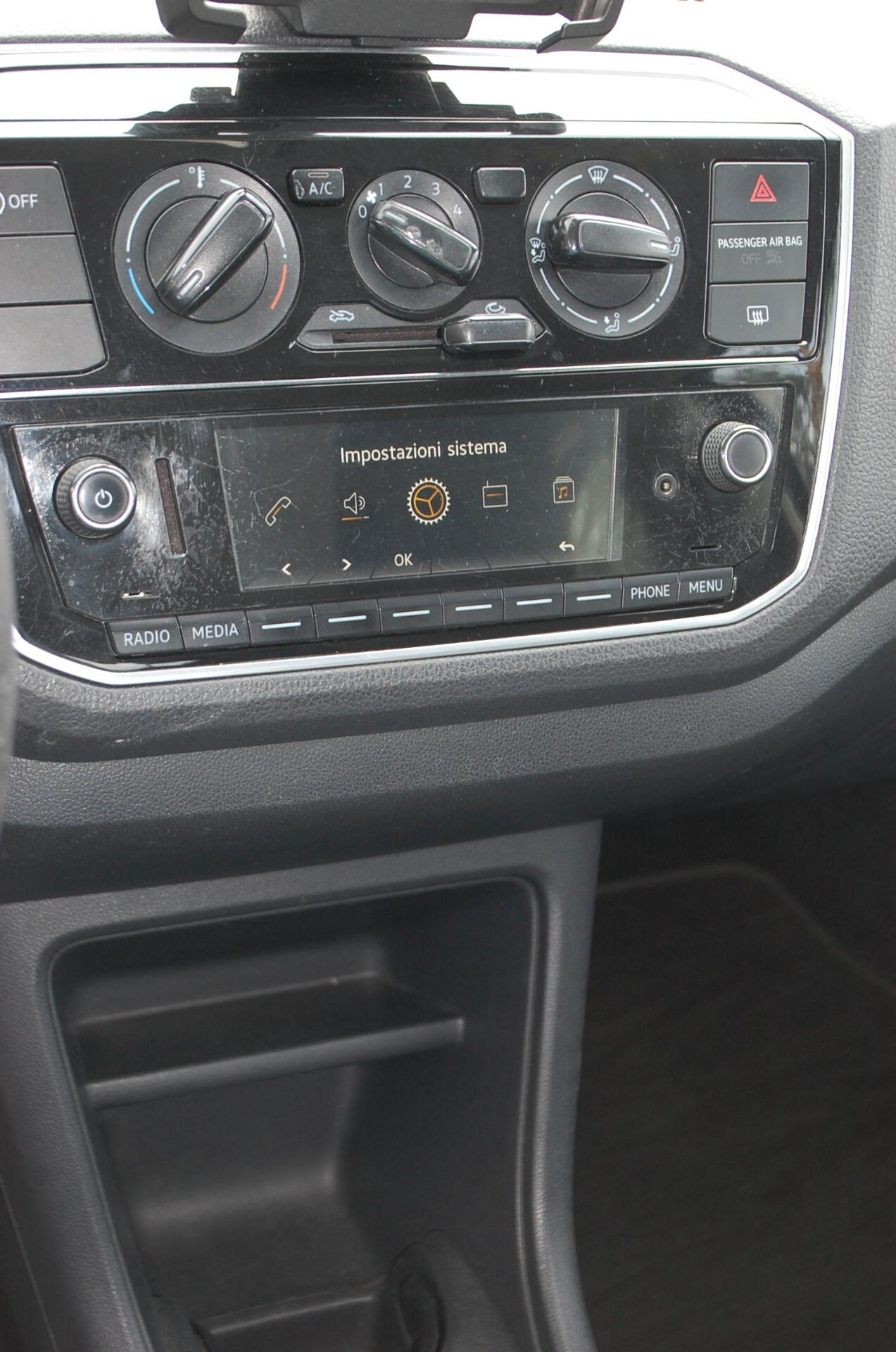 Volkswagen up! 1.0 eco Move 68CV Uff Italy Bluetooth Aux Metano