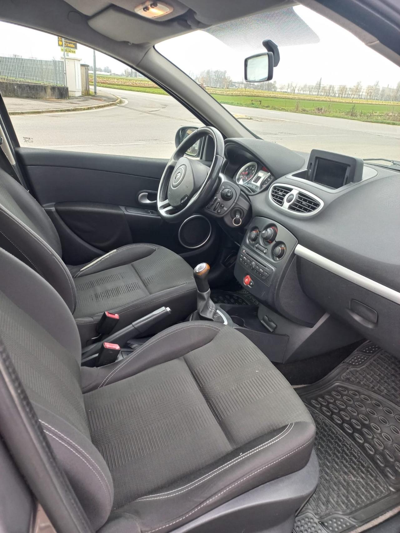 Renault Clio 1.2 16V TCE 100CV SporTour Luxe