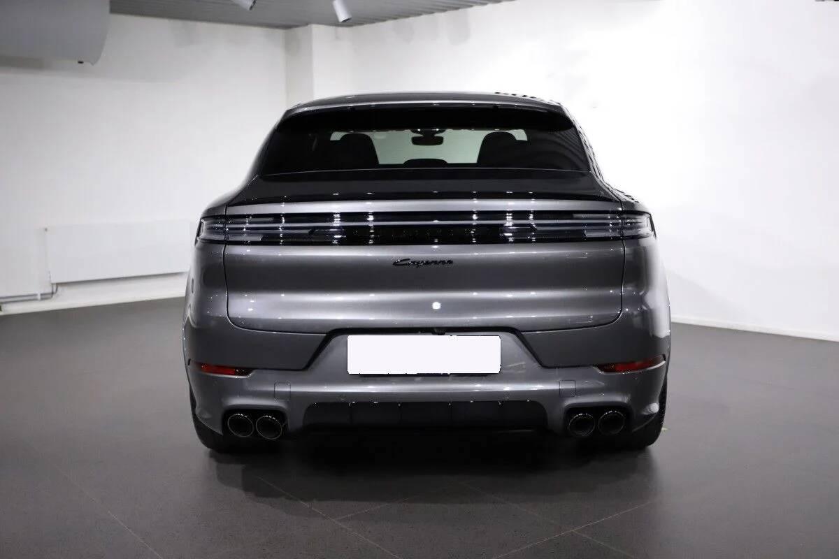 Porsche Cayenne III 2023 Coupe E-hybrid 470cv - PASM - Gancio - Matrix