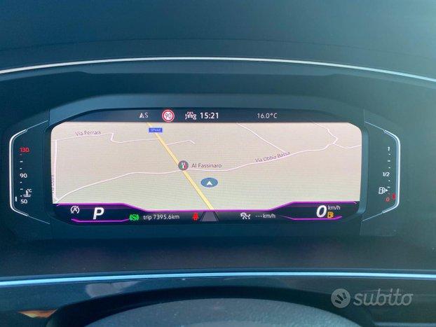 VOLKSWAGEN Tiguan 2.0 TDI 150 CV DSG R-Line + MA