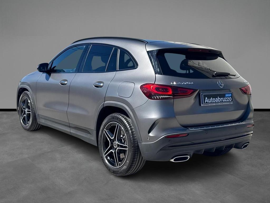 Mercedes GLA 220 220 D Premium 4Matic 8G-DCT