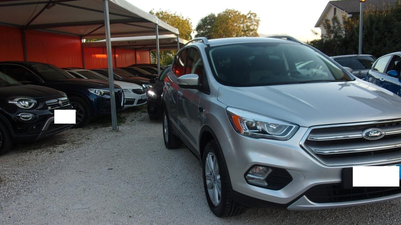 Ford Kuga 1.5 TDCI 120 CV S&S 2WD Titanium