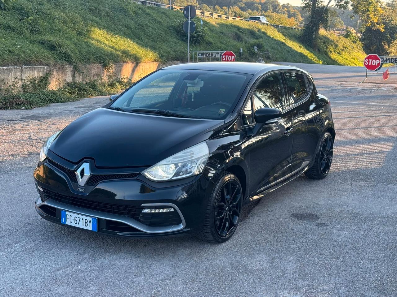 Renault Clio TCe 200CV EDC Start&Stop 5 porte Energy R.S.