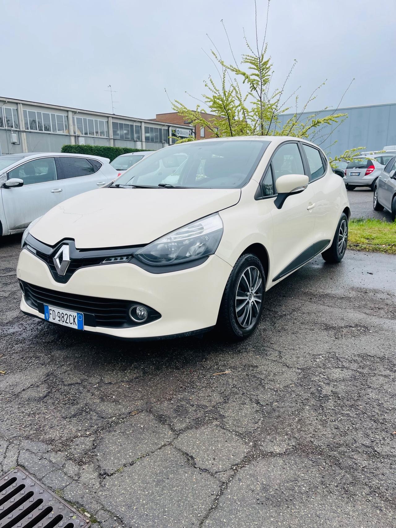 Renault Clio 1.2 75CV 5 porte Life