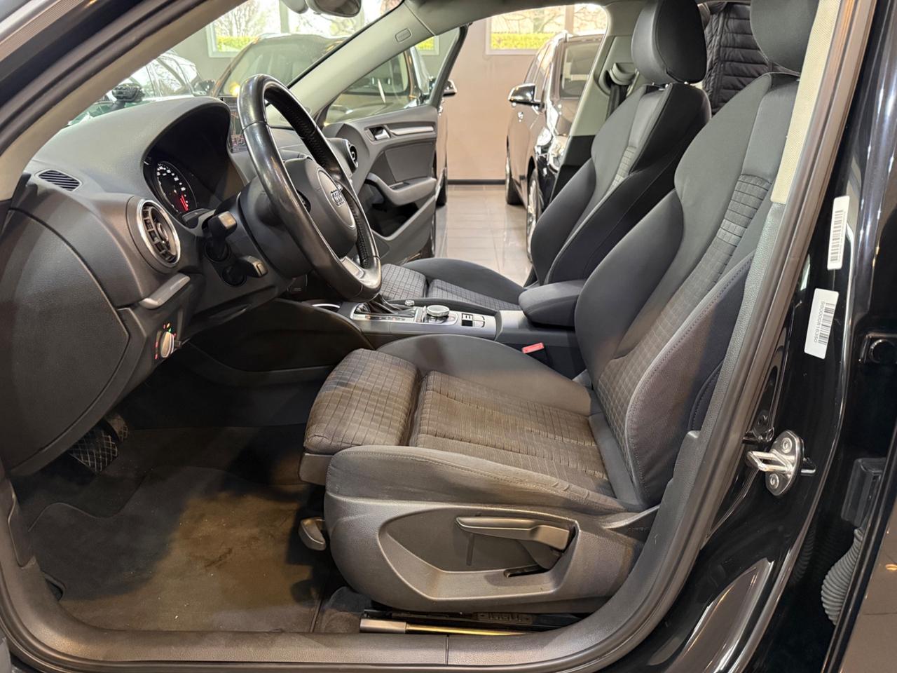 Audi A3 Sportback 2.0 tdi Ambition s-tronic