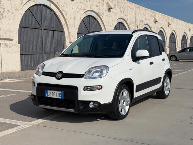 FIAT Panda 1.0 HYBRID CITY LIFE+CLIMATRONIC+SCHERMO+5POSTI