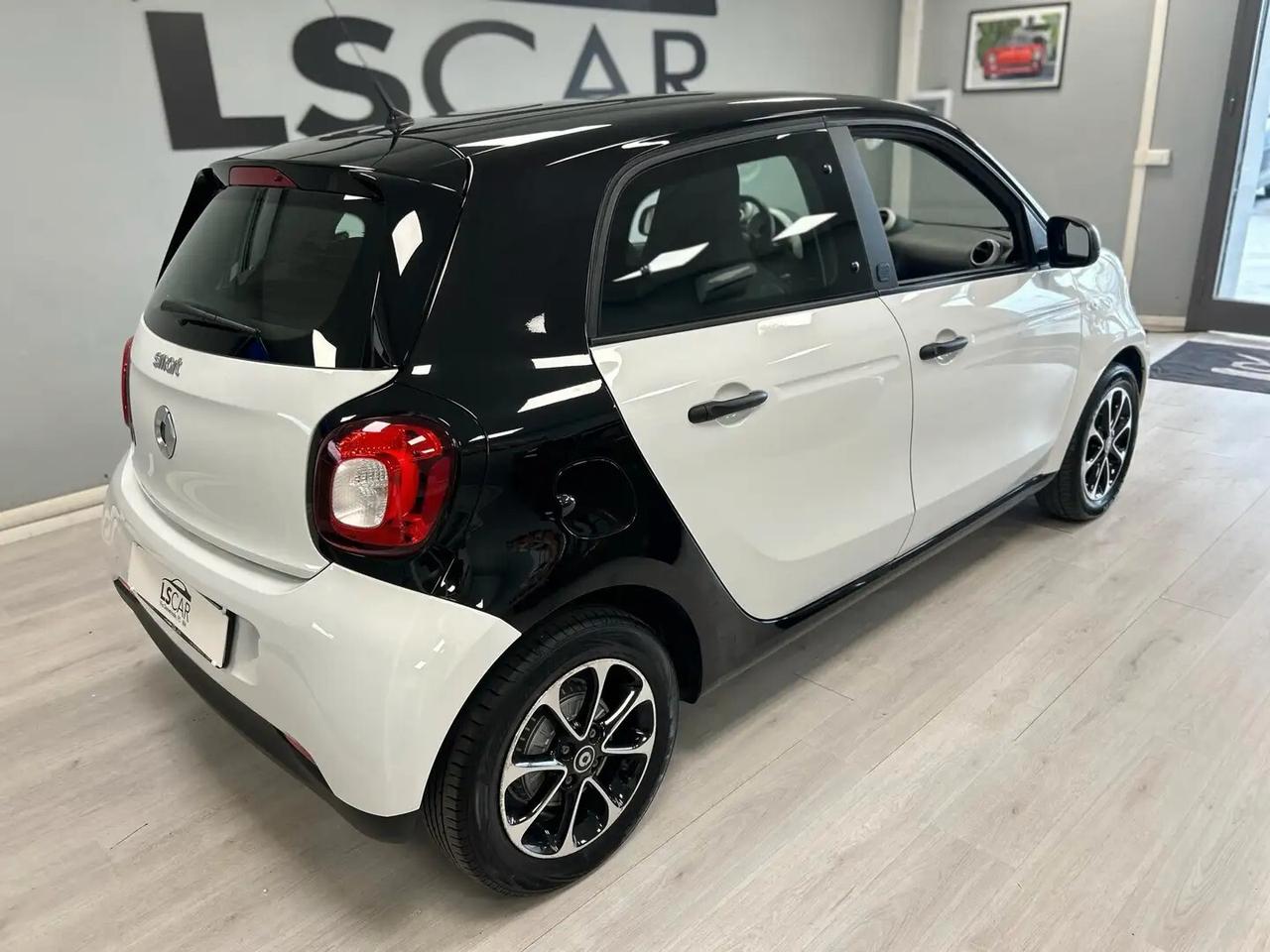 Smart ForFour EQ Passion~UniPro~Promo Finanziamento