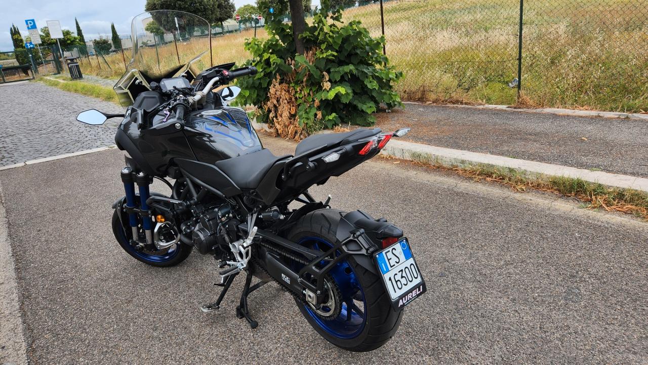 Yamaha Niken Gt