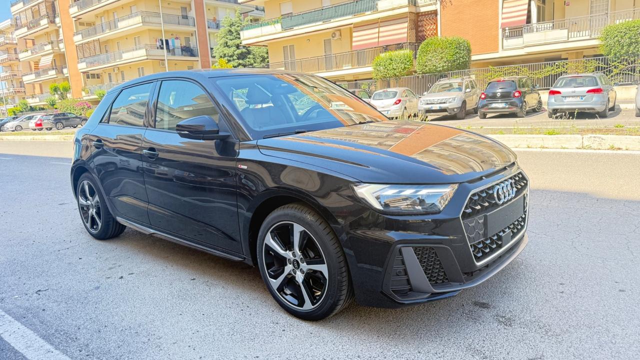 Audi A1 SPB 30 TFSI S tronic line edition LED NAVI KAMERA PDC BLUETOOTH CERCHI 17 CLIMA AUTOMATICO