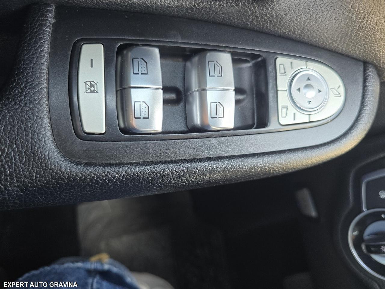 MERCEDES C200 SW PREMIUM