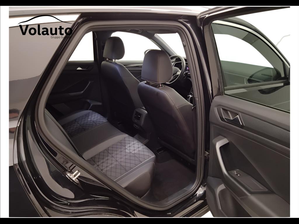 VOLKSWAGEN T-Roc 2022 - T-Roc 1.5 tsi R-Line dsg