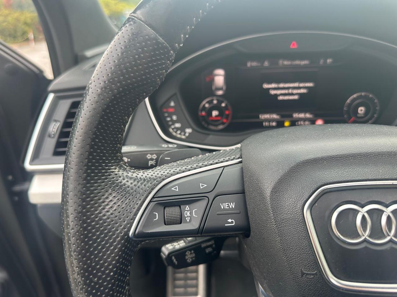 Audi Q5 S Line 2.0 40 TDI #7433