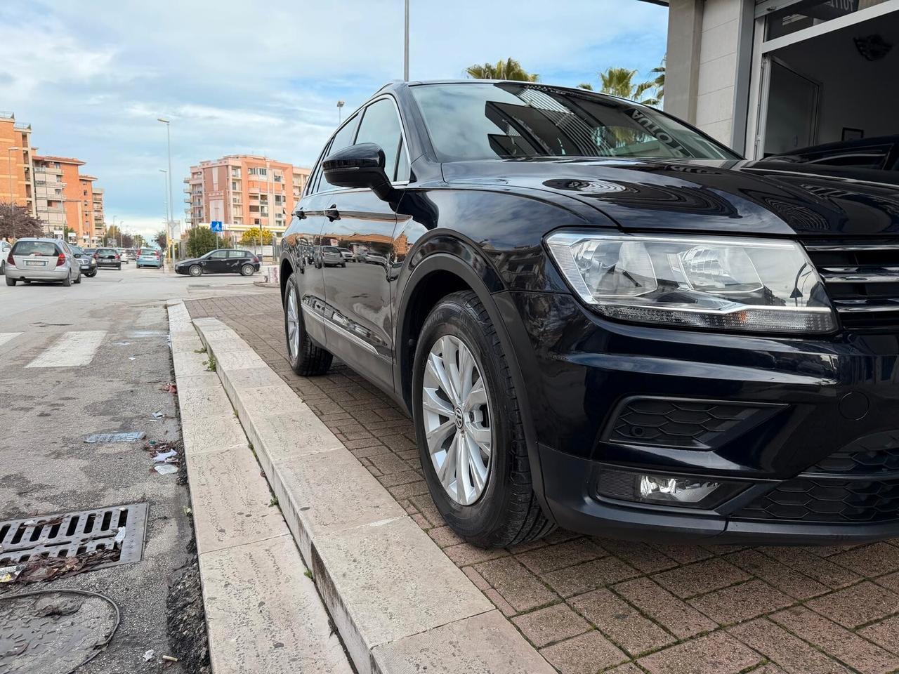 Volkswagen Tiguan 1.6 TDI SCR Sport BlueMotion Technology