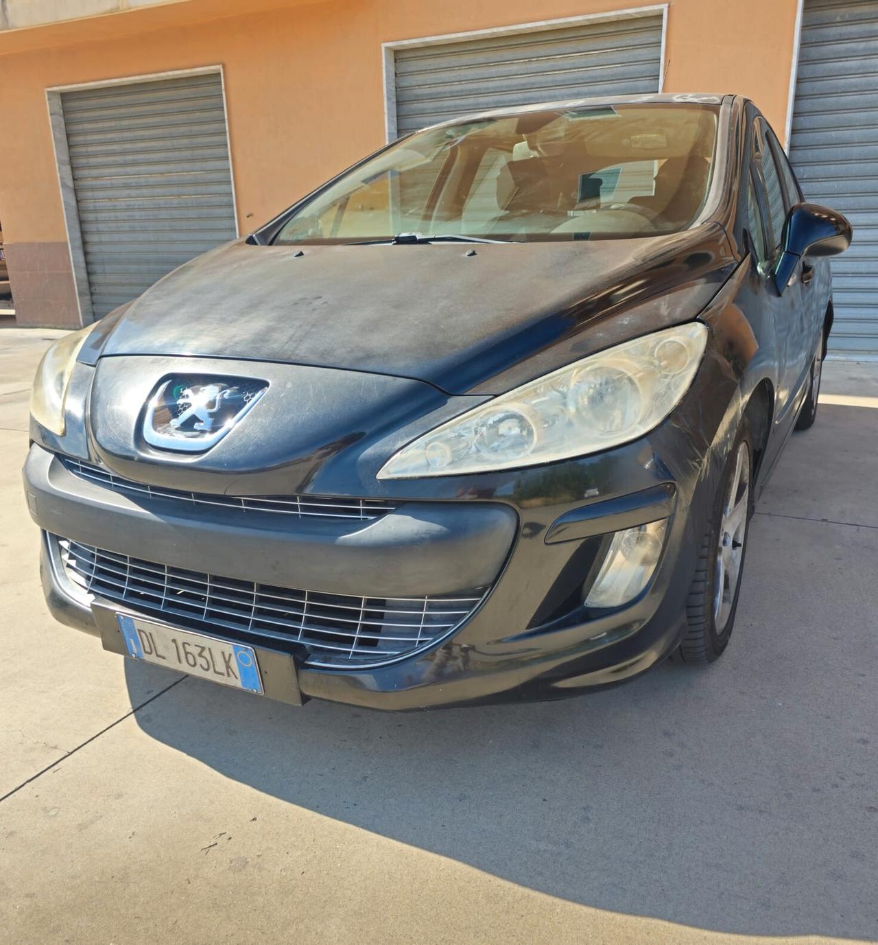 Peugeot 308 1.6 HDi 110CV 5p. Féline (5 Marce)
