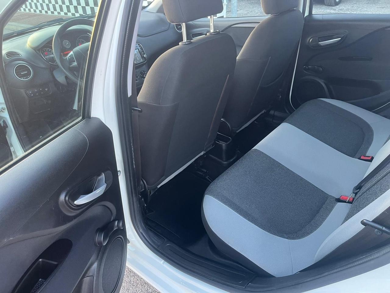 Fiat Grande Punto 5 porte Natural Power Easy 2012