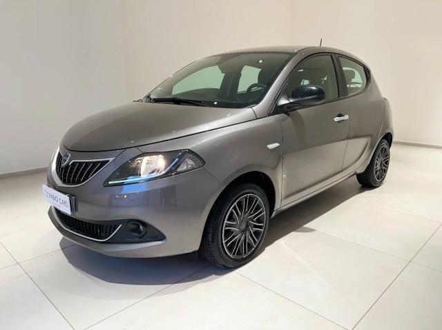 Lancia Ypsilon III 1.0 firefly hybrid Gold s&s 70cv