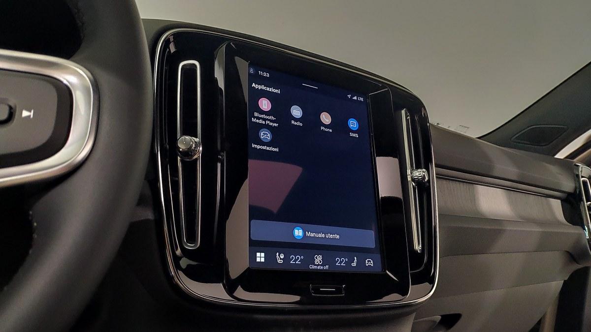 VOLVO Xc40 B3 Mild Hybrid Automatico Ultra Dark