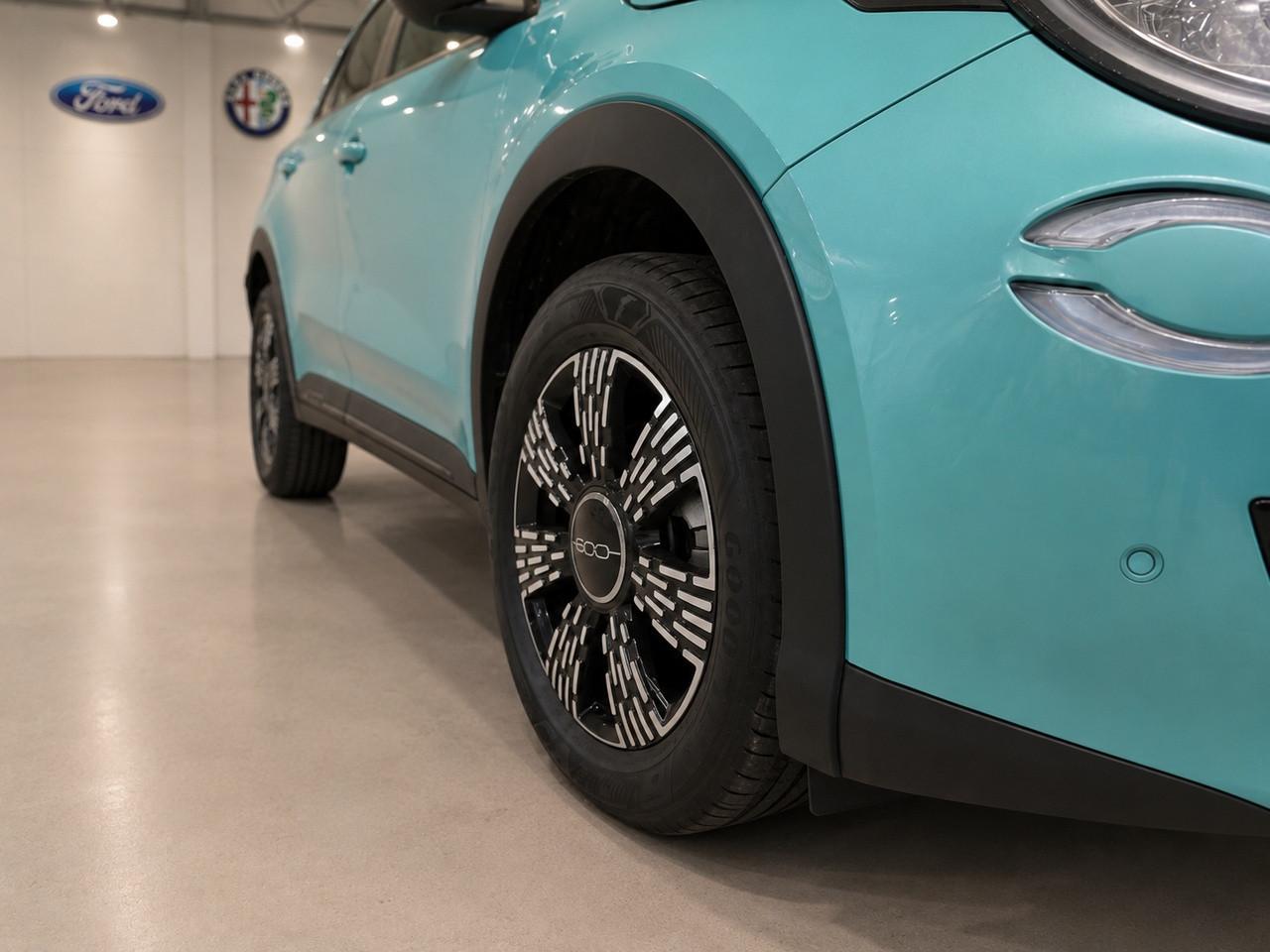 FIAT 600 IV 2023 - 600 1.2 hybrid Pop 145cv auto