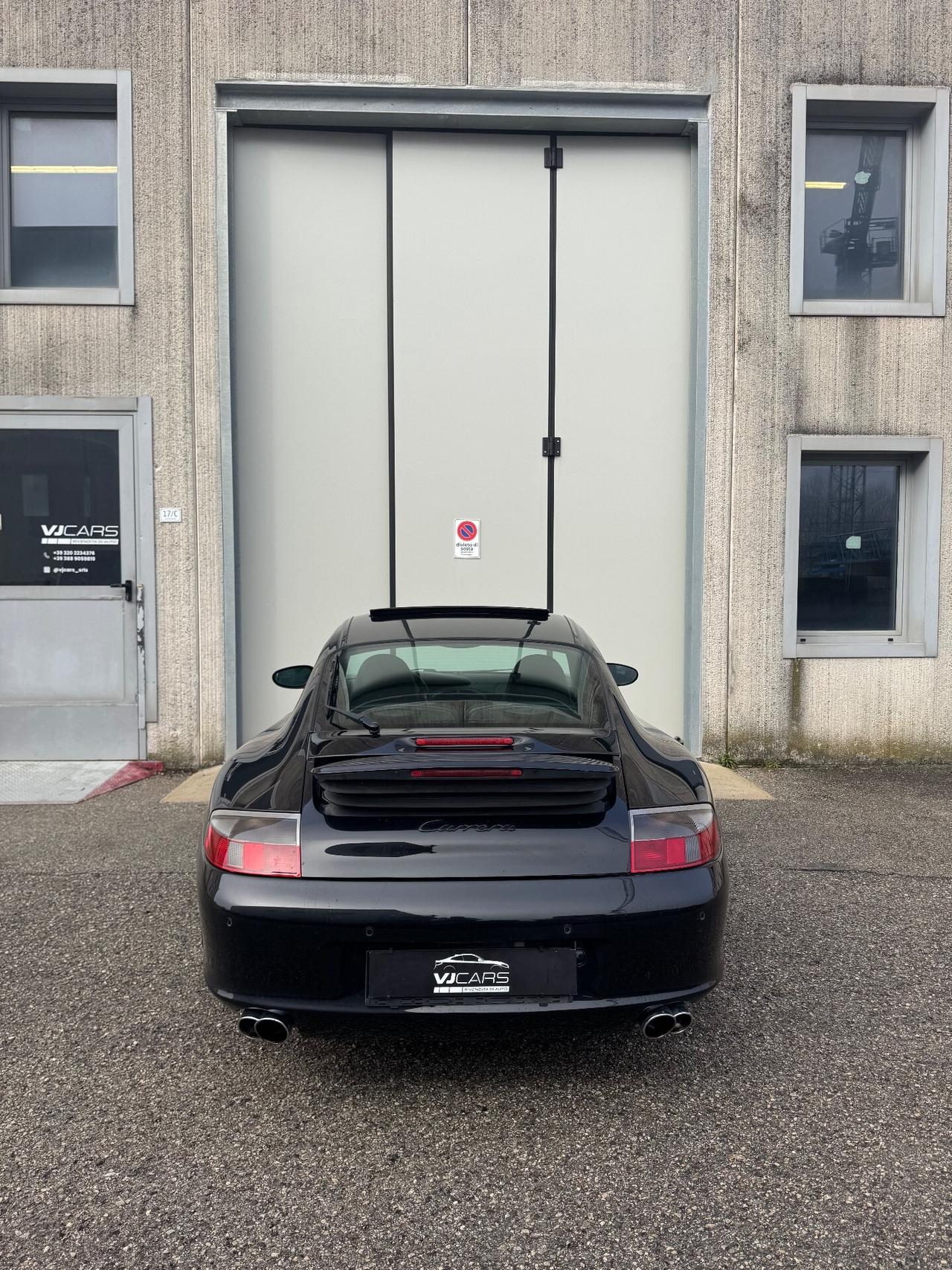 Porsche 911 Carrera Coupé