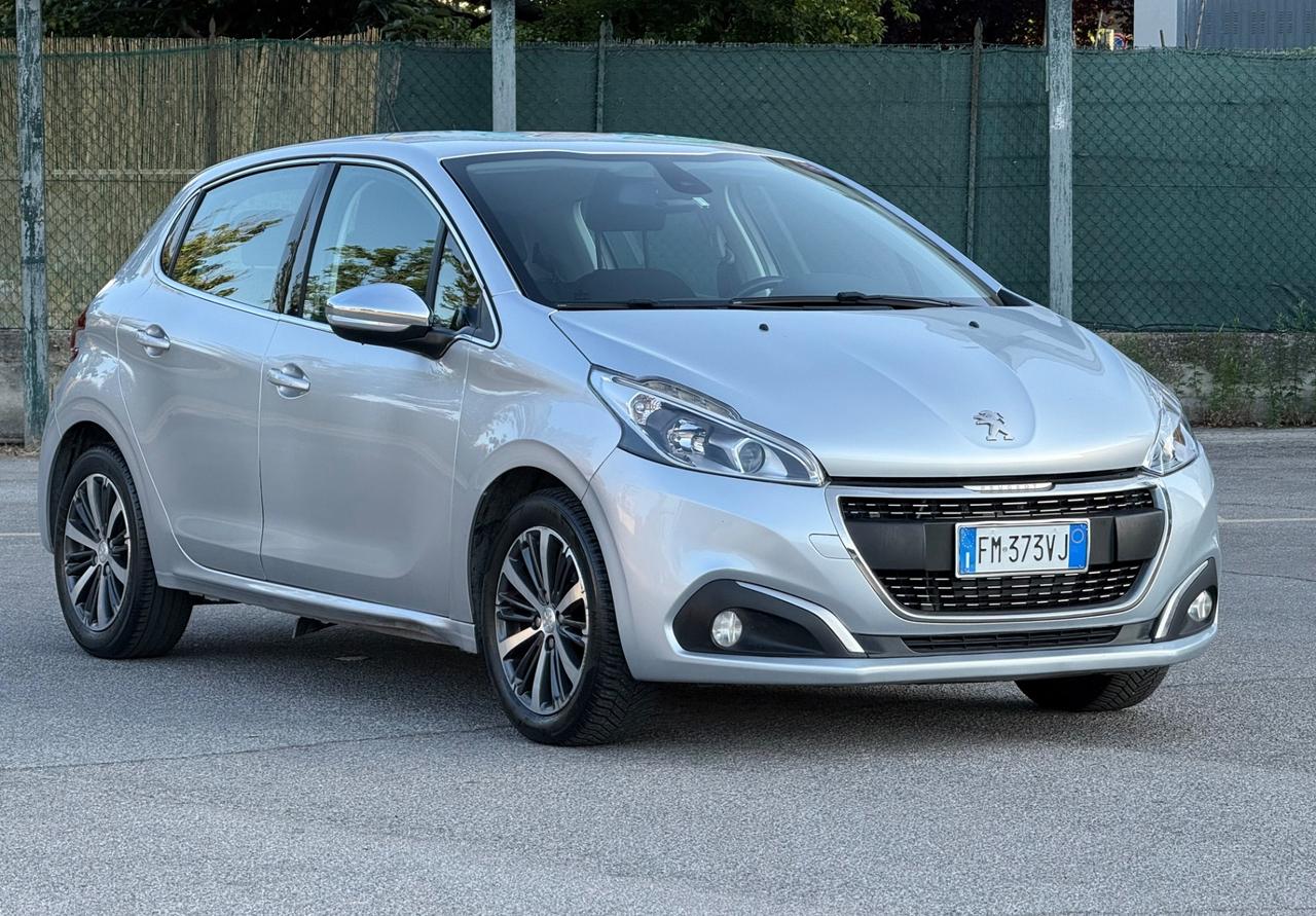 Peugeot 208 5 porte Allure !!GARANZIA!!
