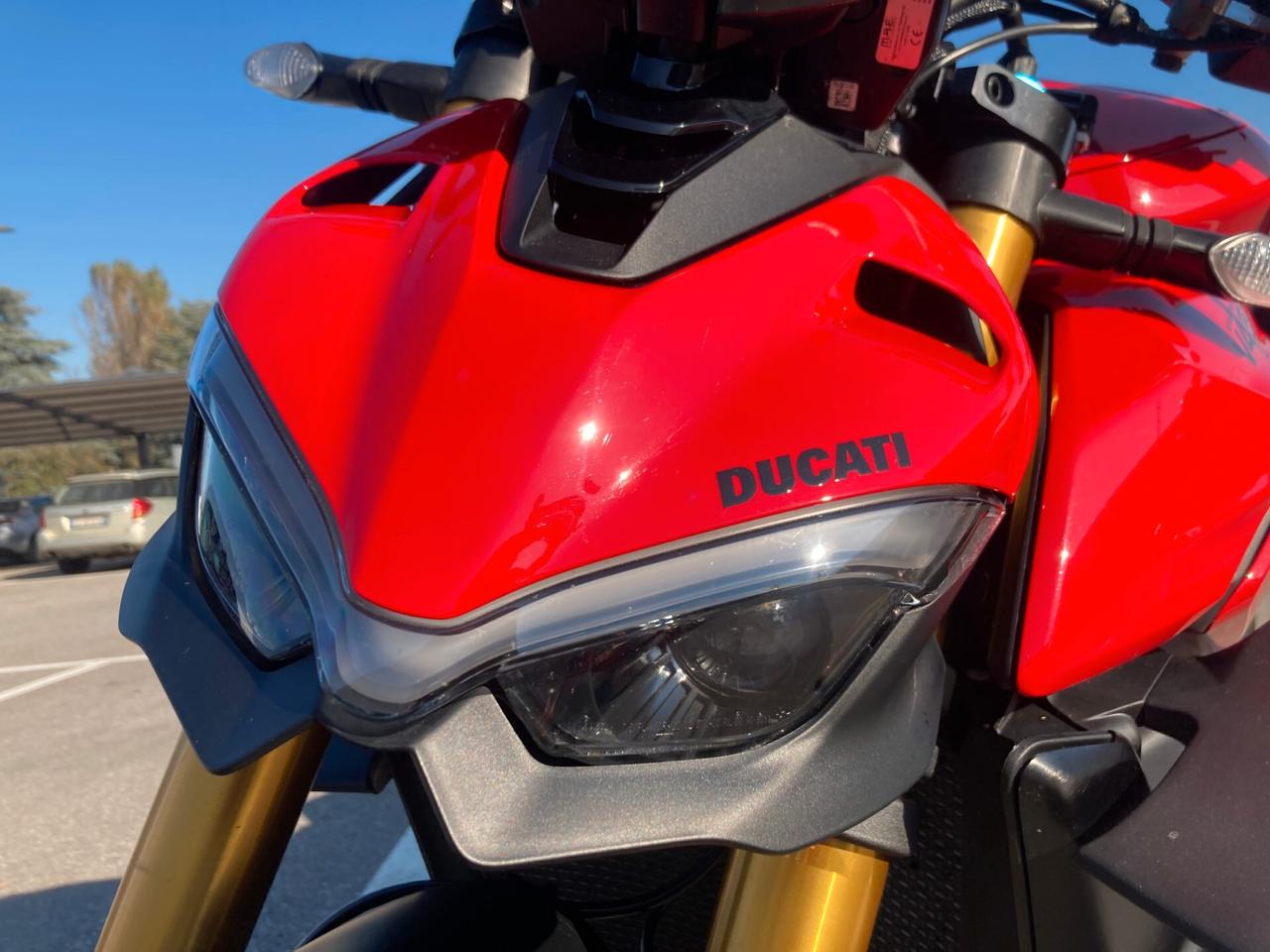 Ducati Streetfighter V4 V4S 23/24