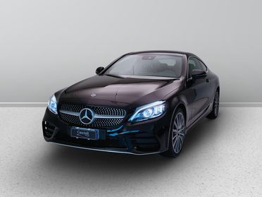 Mercedes-Benz Classe C-C205 2018 Coupe - C Coupe 220 d Premium 4matic auto