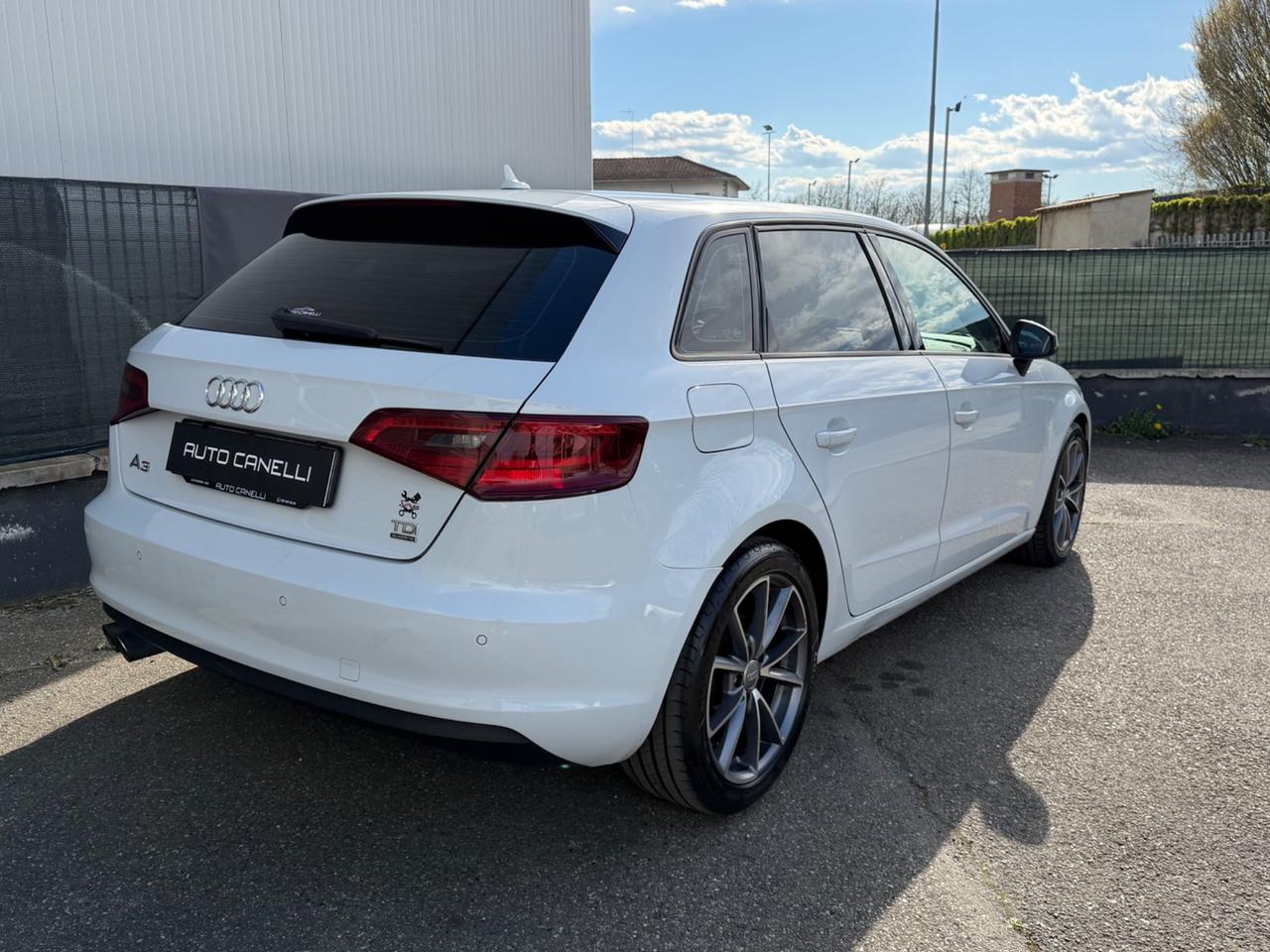 Audi A3 SPB 2.0 TDI 184 CV quattro S tronic SLINE