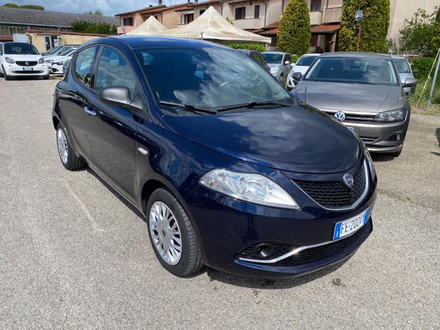 LANCIA Ypsilon 1.2 69 CV 5 porte Silver 5 POSTI