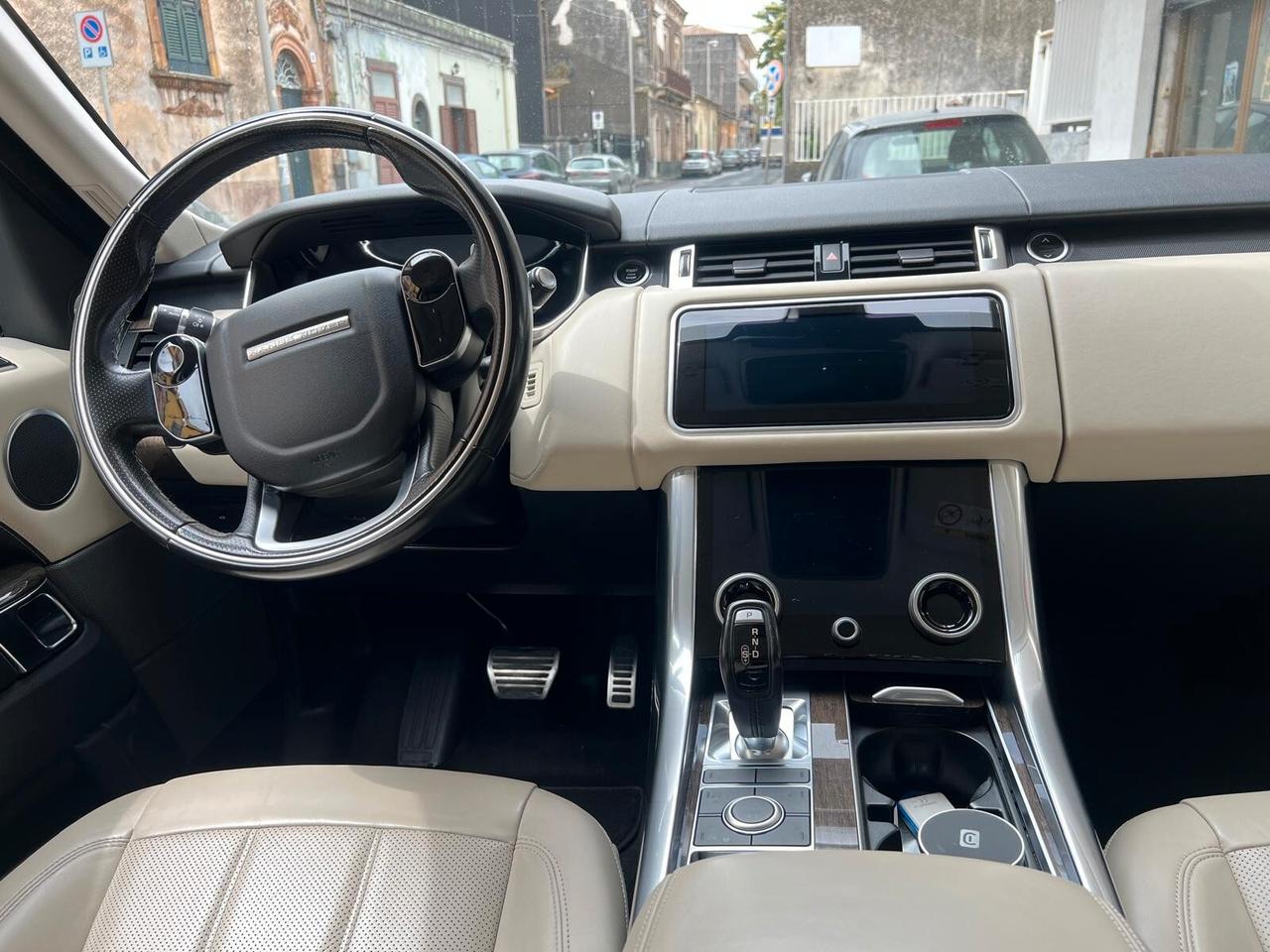 Land Rover Range Rover Range Rover 3.0 TDV6 HSE